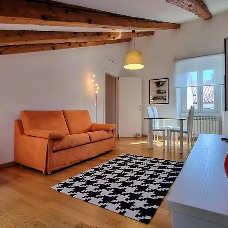 Il Coppo Panoramico Apartment *